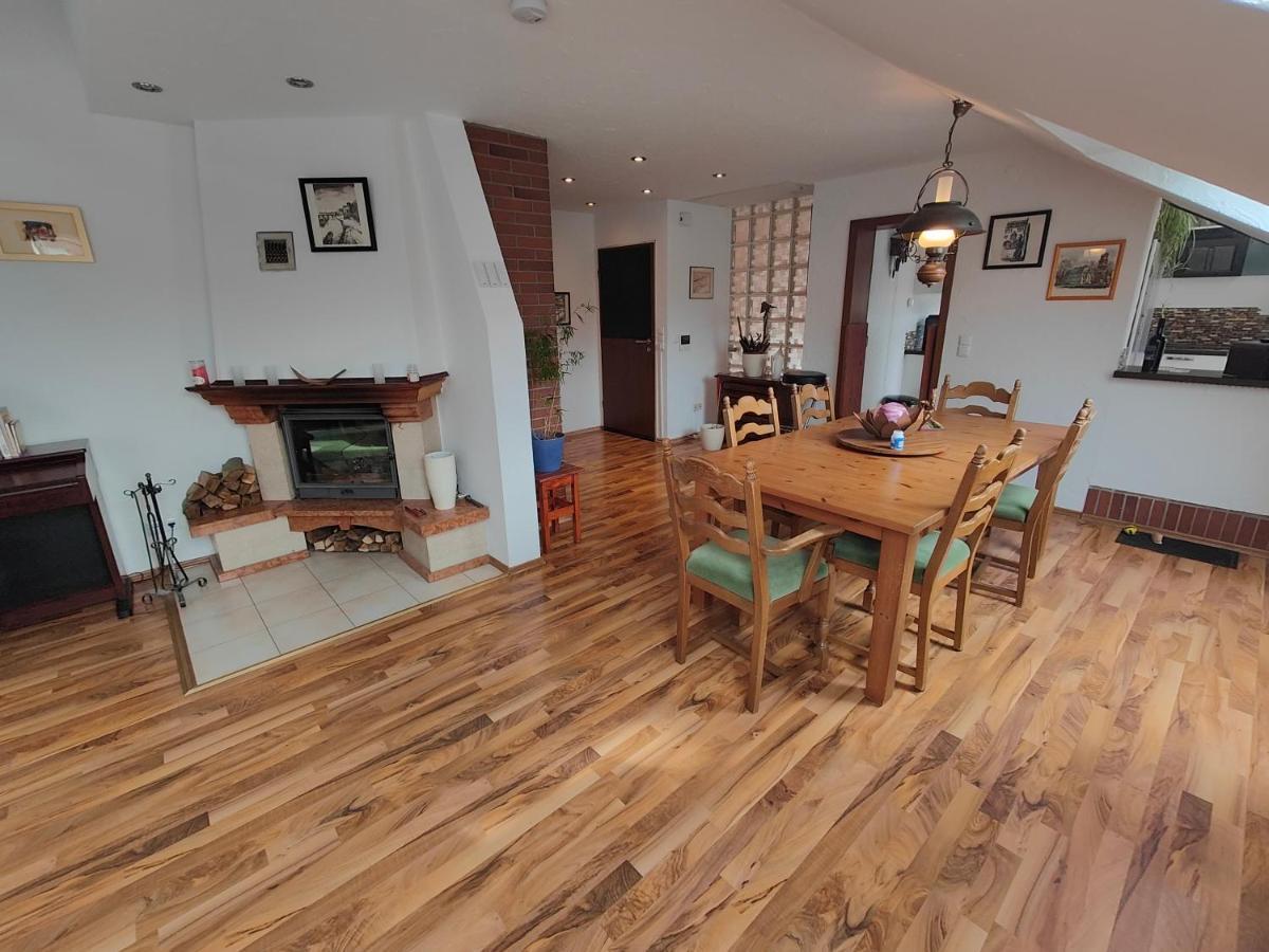 Komfort Ferienwohnung Biene 萨尔布吕肯 外观 照片