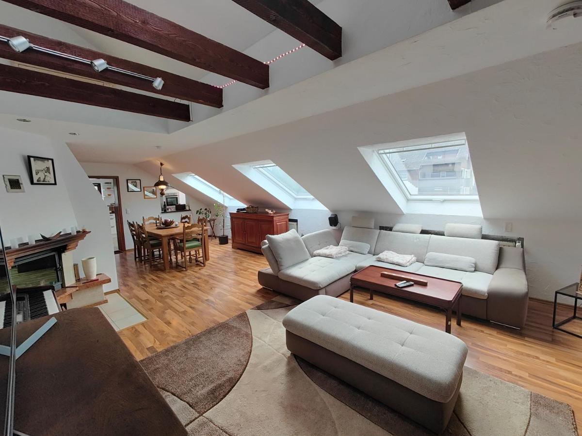Komfort Ferienwohnung Biene 萨尔布吕肯 外观 照片